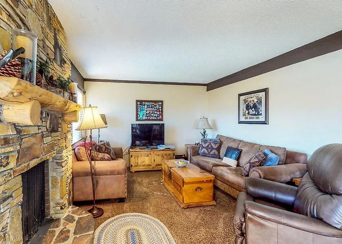 Mammoth Ski&Racquet Club #131